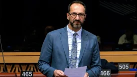 gvsdadıkujhygtfrdeswa