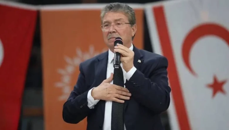 üstel