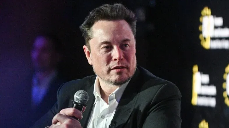 1789473755935Elon Mask
