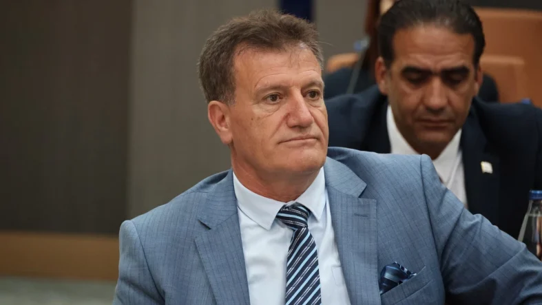 ARIKLI MECLİSY EDEK