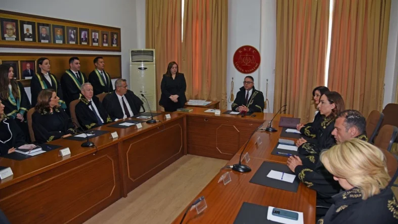 yuksek-mahkeme-yemin