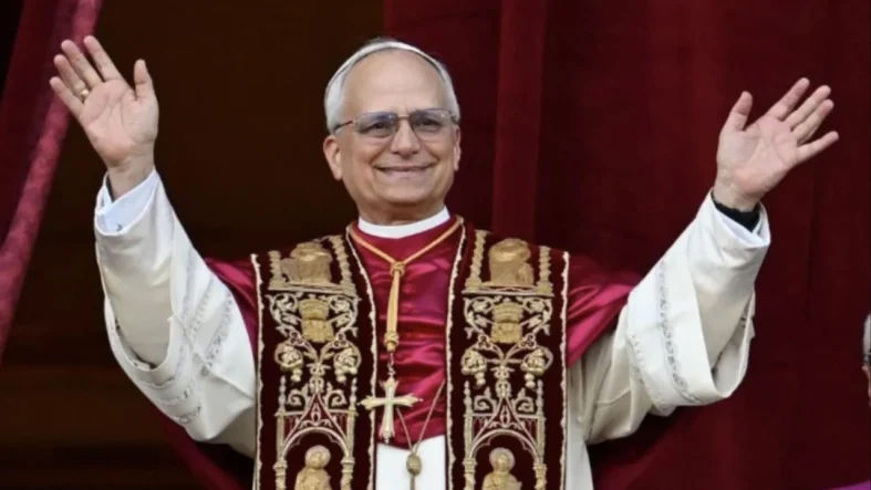 papa-14-uncu-leo-ameliyat-edildi-vatikan-operasyonun-basarili-gectigini-acikladi