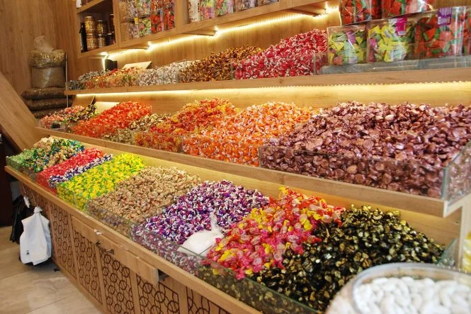 bayram-sekeri-alicilarini-bekliyor1626432075