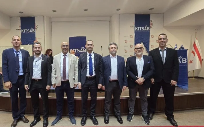 1777124567980KITSAB OLAĞANÜSTÜ GENEL KURUL SONRASI YÖNETİM KURULU FOTOĞRAFI