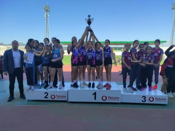 5698a9ff-10af-4d89-b93d-5a5c1cdd3010