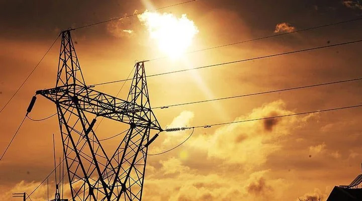 1760947475285turkiye-de-osb-lerde-72-saat-elektrik-kesintisi-yasanacak-971076-5