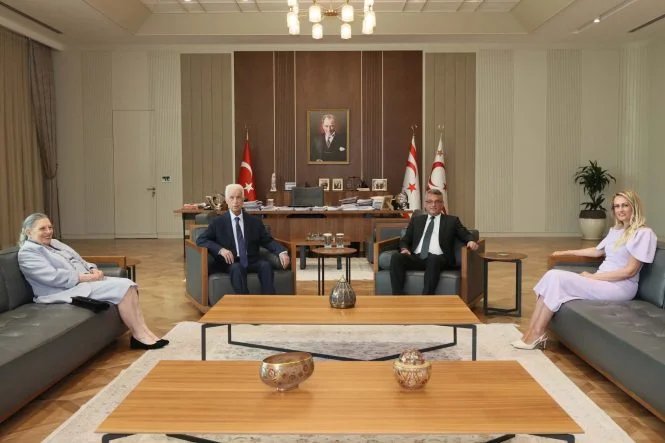 1783004823439cumhurbaşkanı-eroğlu görüşmesi-2