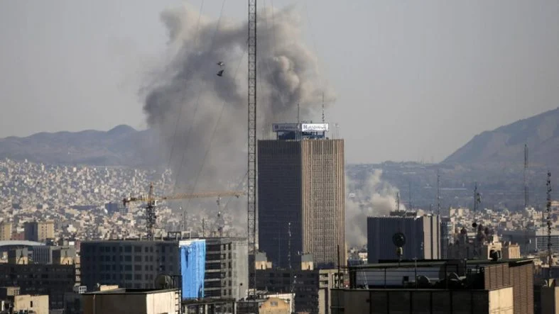 iran-uni-aa-2451635