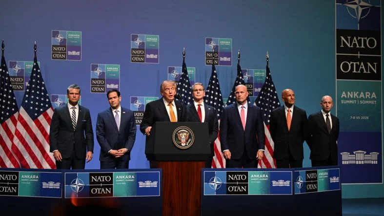 trump-aa-2474902