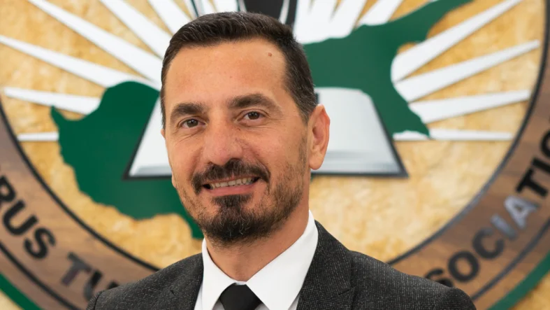 Kıbrıs Türk Barolar Birliği Konsey Başkanı Hasan Esendağlı