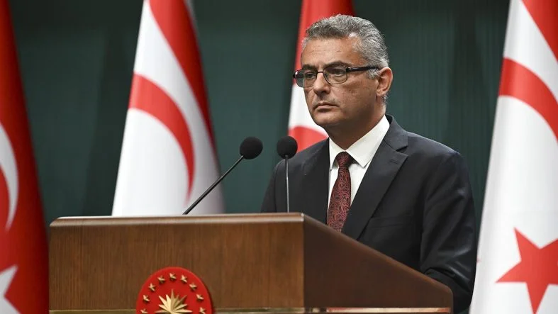 tufan-erhurman-aa-2416558