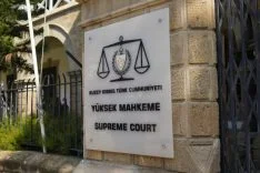 yüksek mahkeme bina