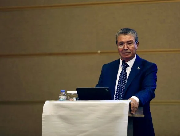 1790848522453başbakan panel (5)