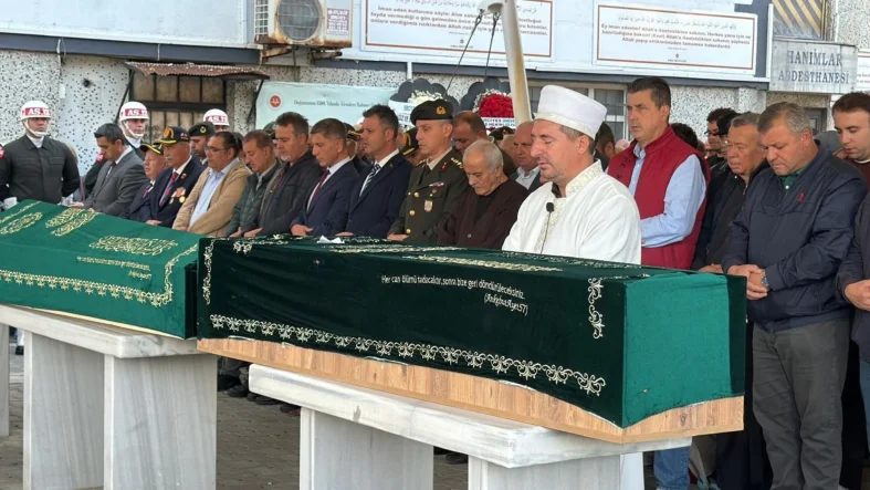 Adsız Tasarım (96)